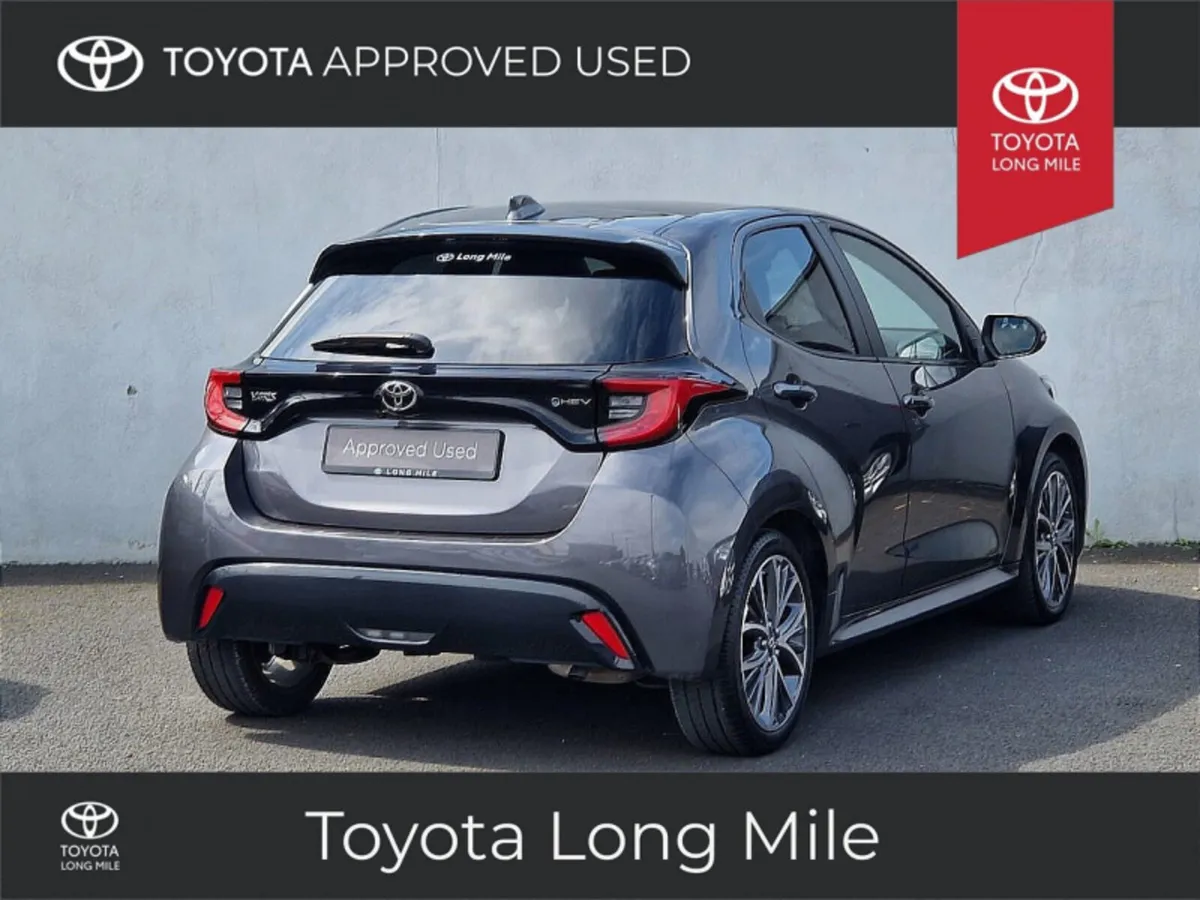 Toyota Yaris 1.5 Hybrid Platinum 5dr - Image 3