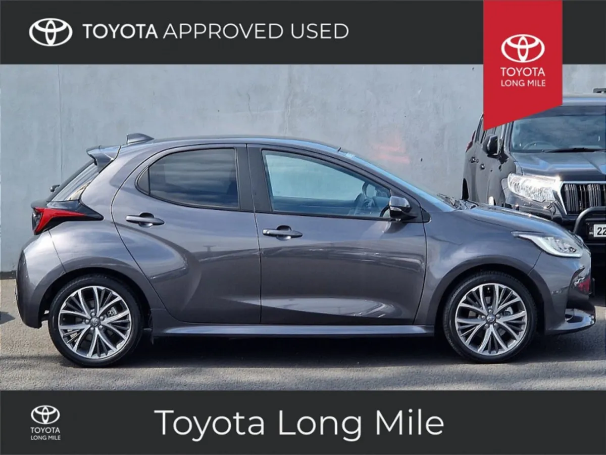 Toyota Yaris 1.5 Hybrid Platinum 5dr - Image 4