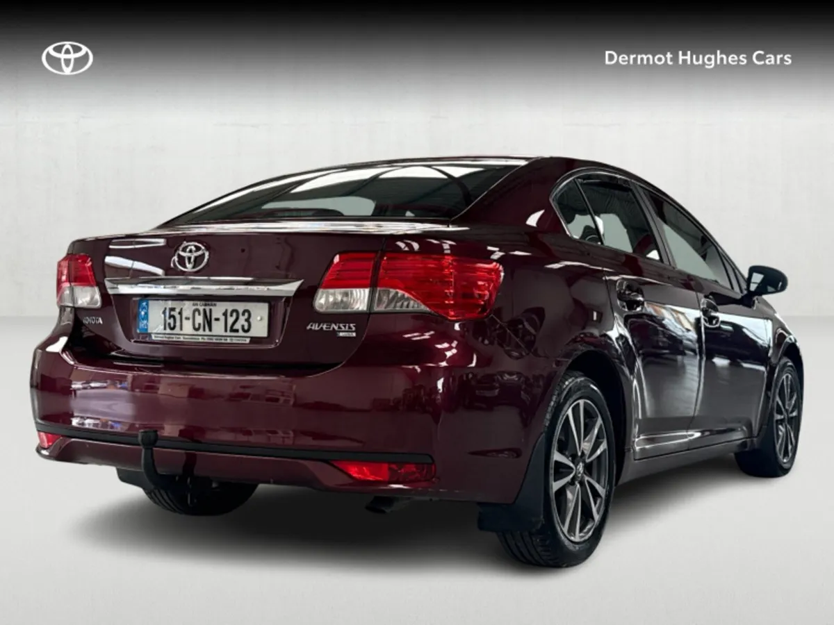 Toyota Avensis 2.0 D-4D LUNA 4 4DR - Image 2