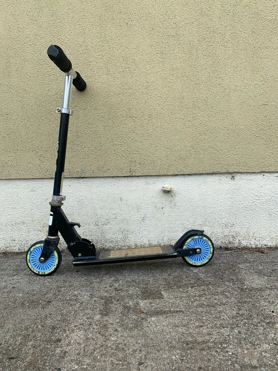 Scooter - Image 1