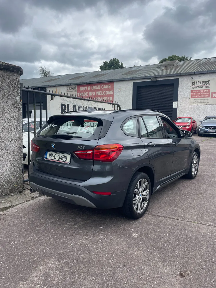 BMW X1 2016 - Image 2