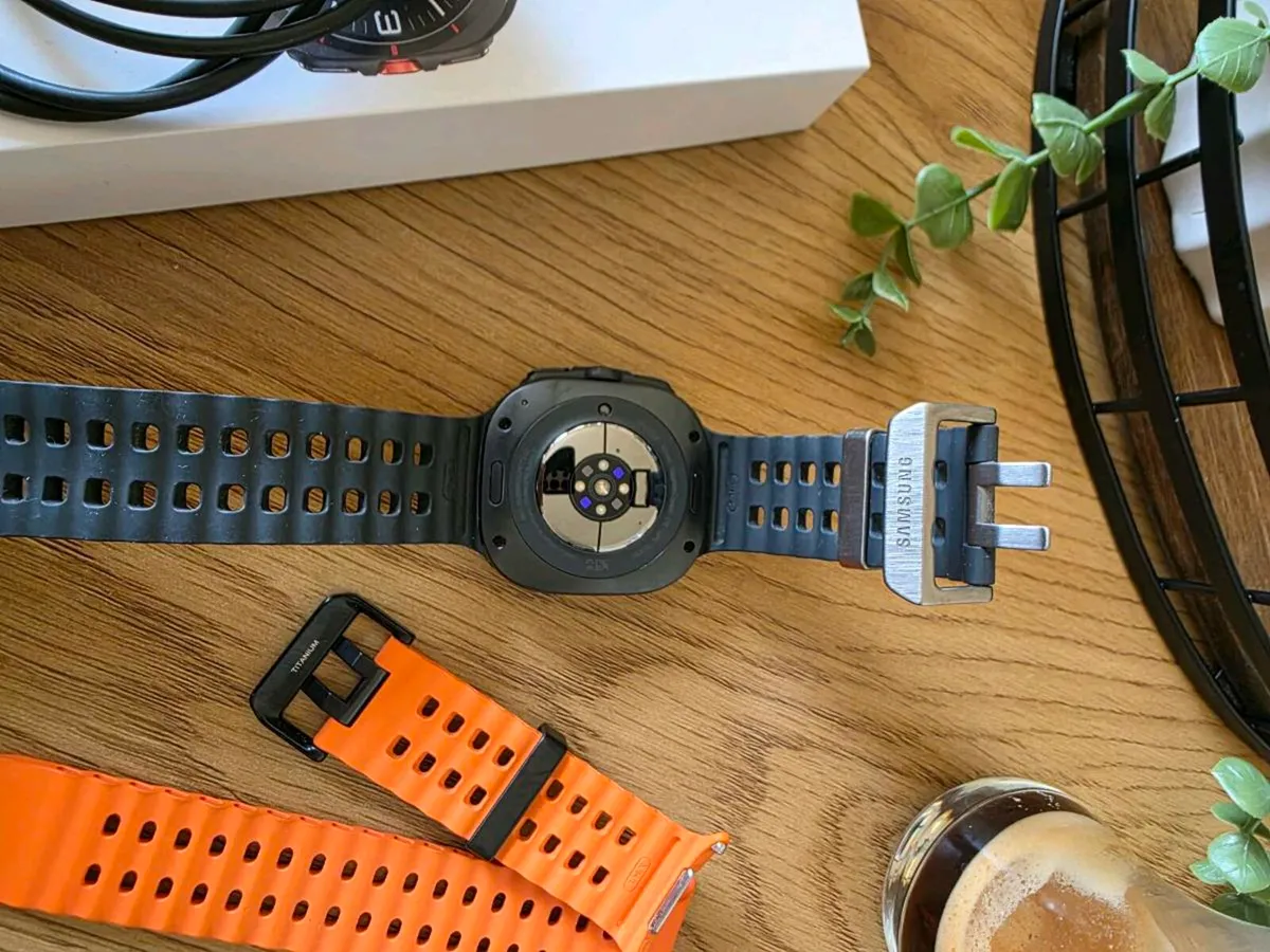 Samsung Galaxy Ultra Watch - Image 3