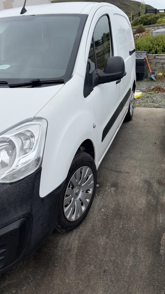 Citroen Berlingo 2018 - Image 2
