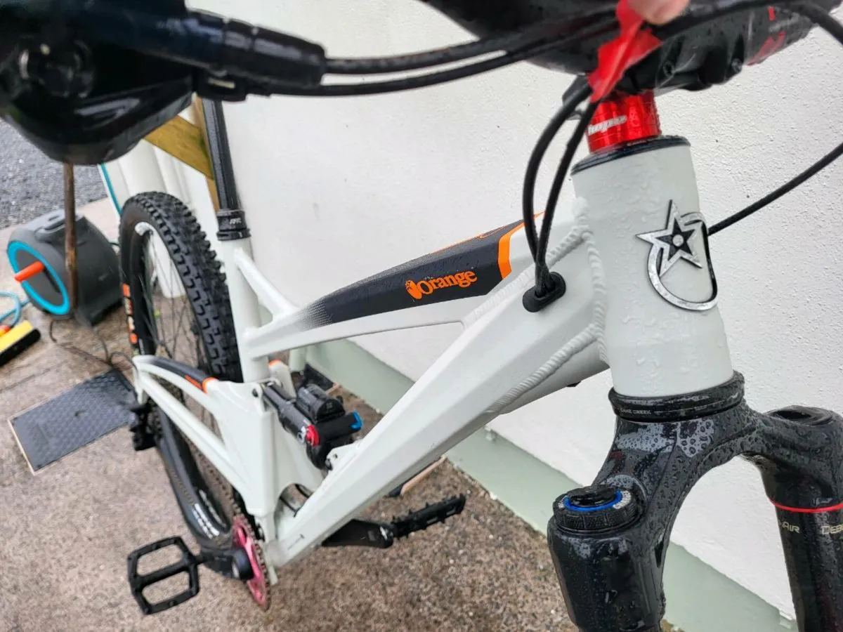 Orange stage 6 twin suspension mountain bike - Image 4