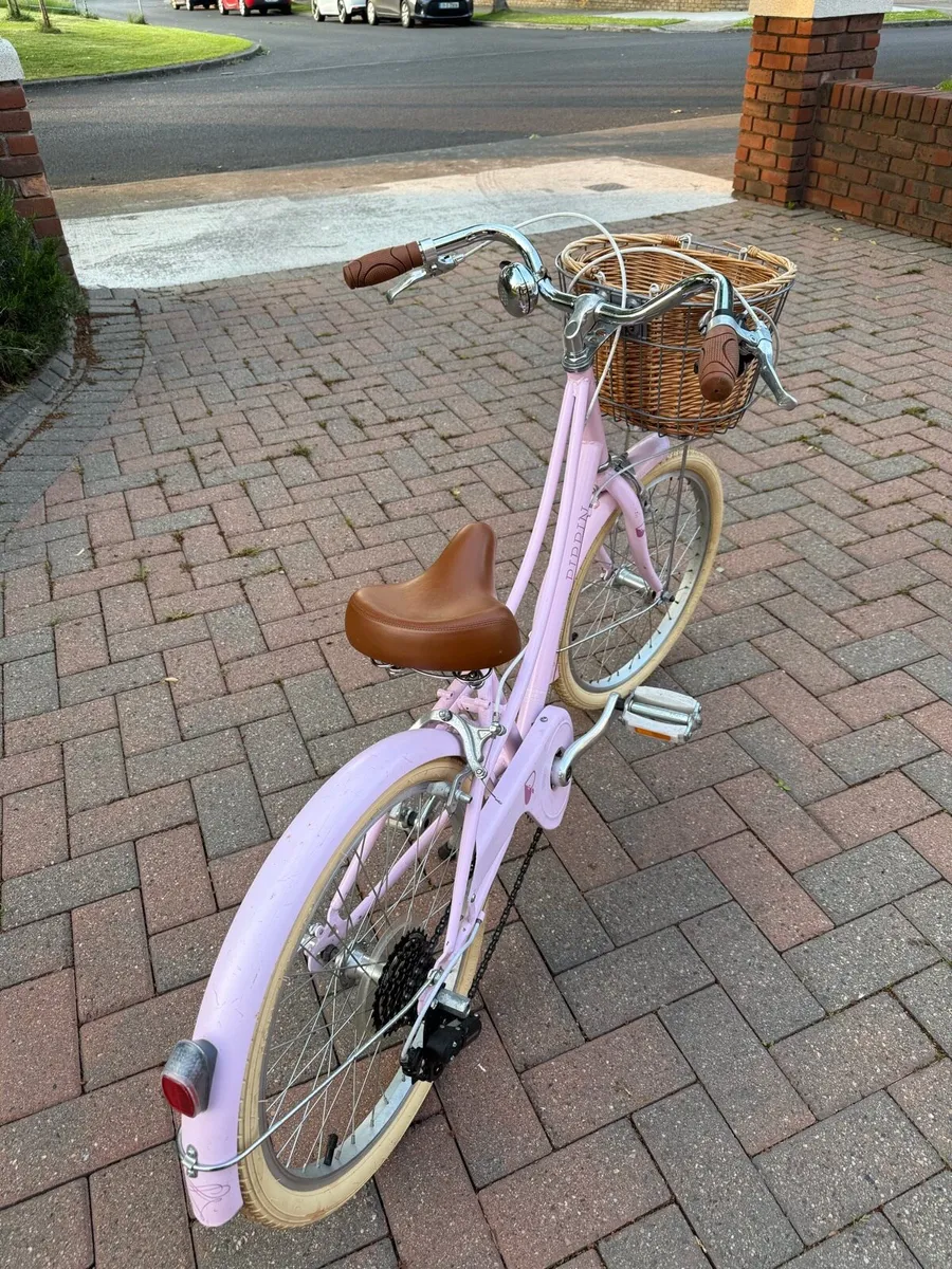 Girls “Pippin” Bike - 20’ - Image 4