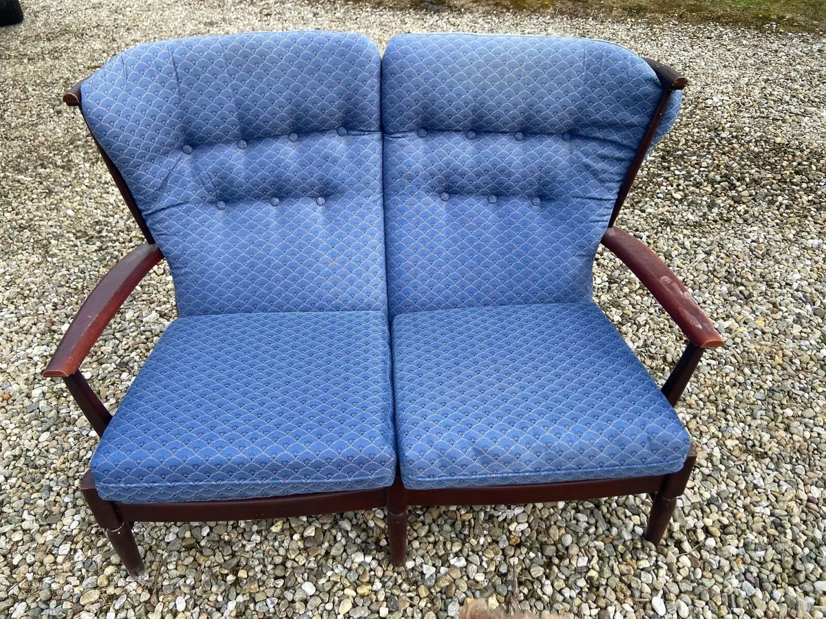 2 SEATER SOFA - Image 1