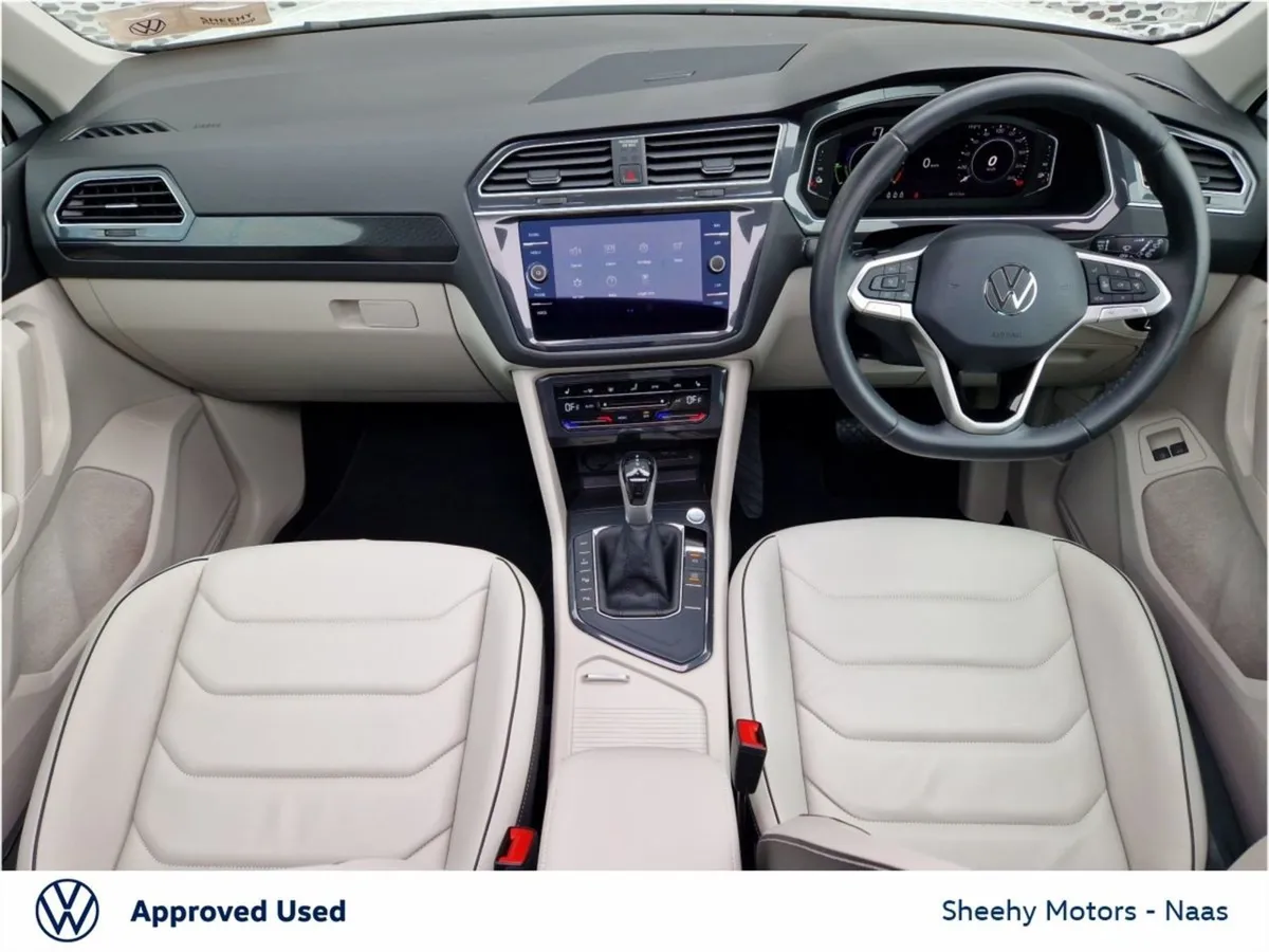 Volkswagen Tiguan Elegance 1.4tsi Phev DSG - Image 3
