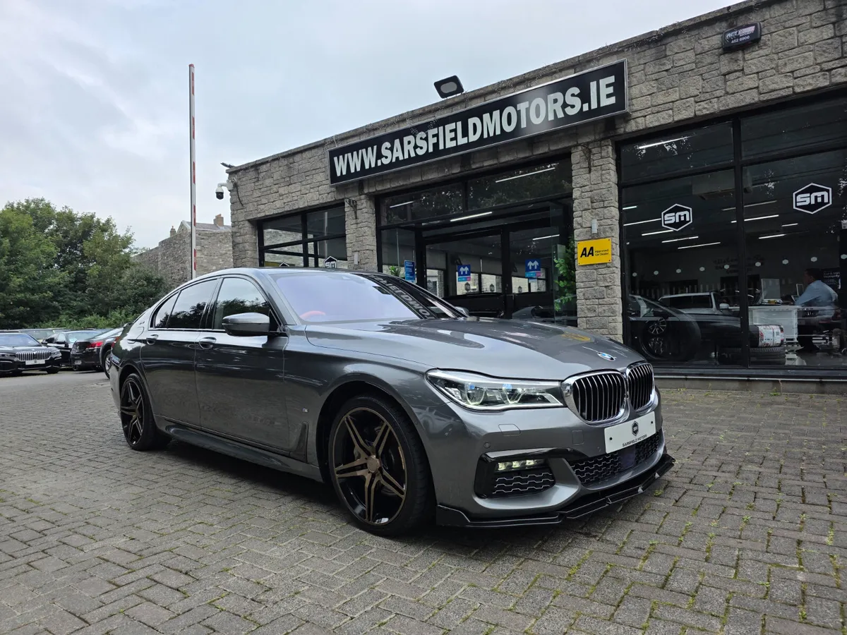2017 BMW 740E M-SPORT AUTO.HUGE SPEC. - Image 3