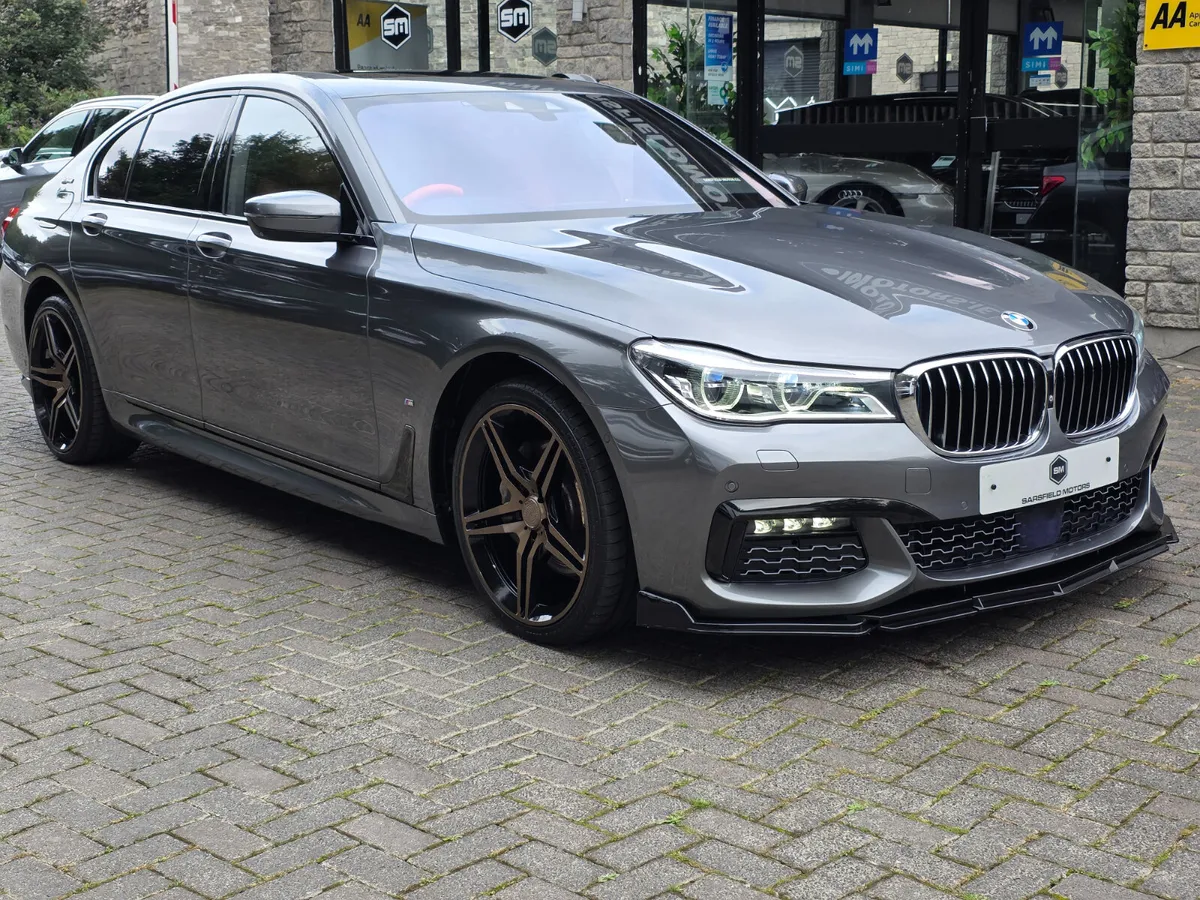 2017 BMW 740E M-SPORT AUTO.HUGE SPEC. - Image 4