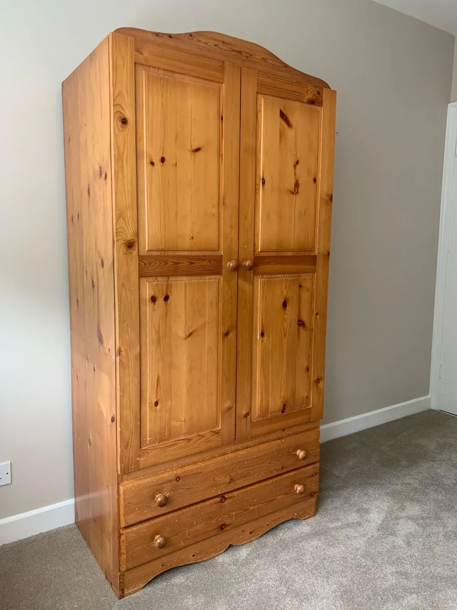 Pine wardrobe - Image 1