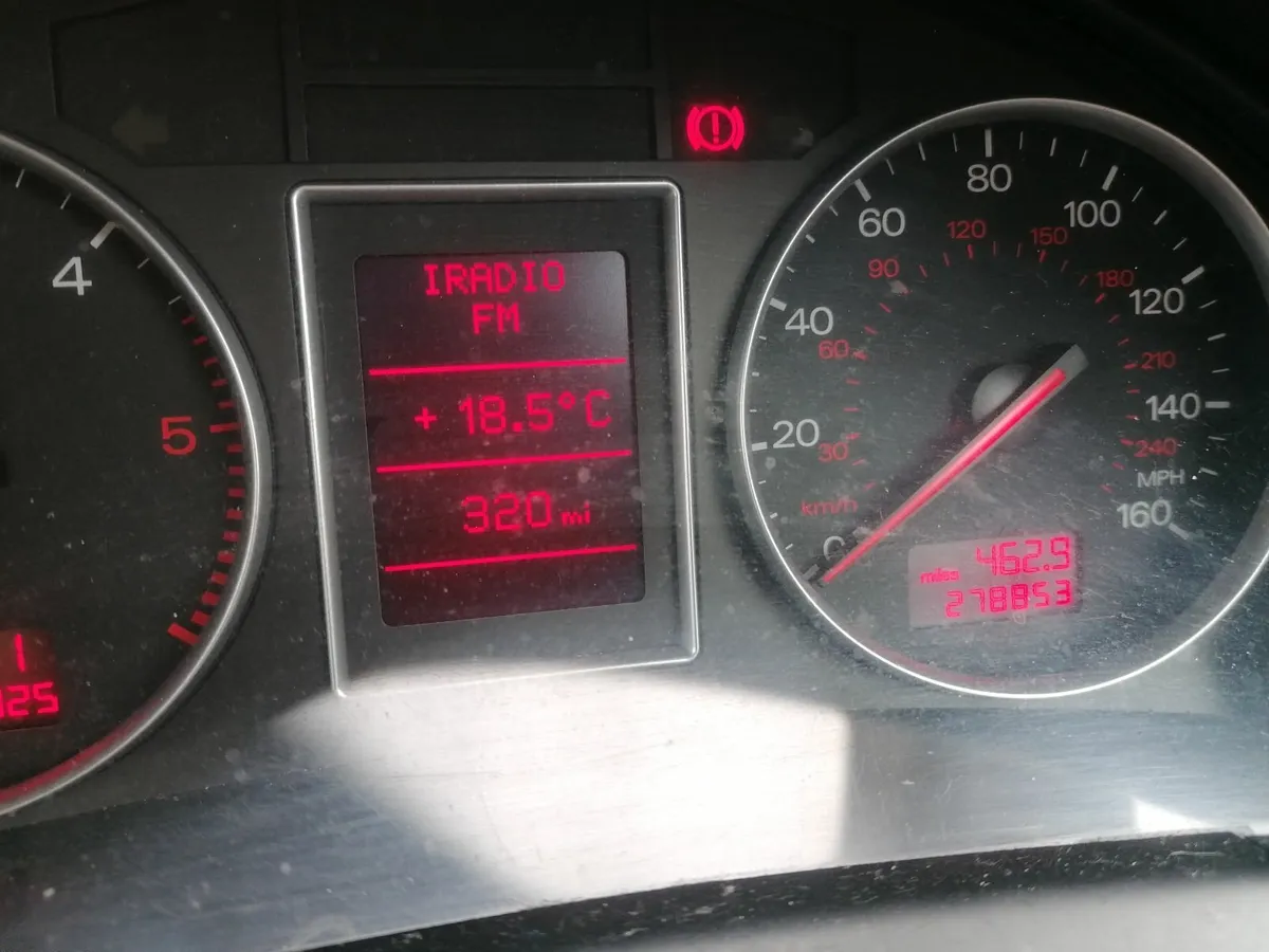 Audi A4 2004 - Image 3