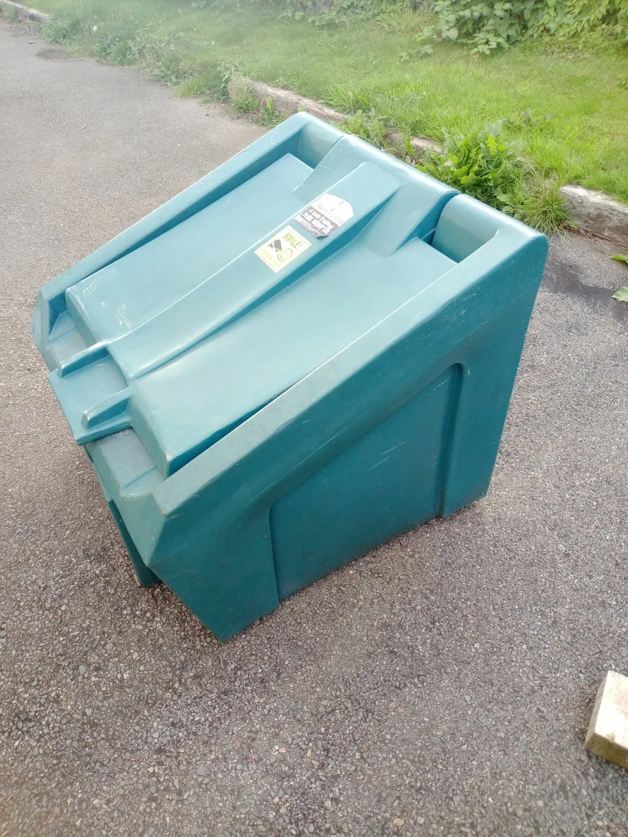 160kg Coal Bunker. Gorey Co Wexford - Image 3