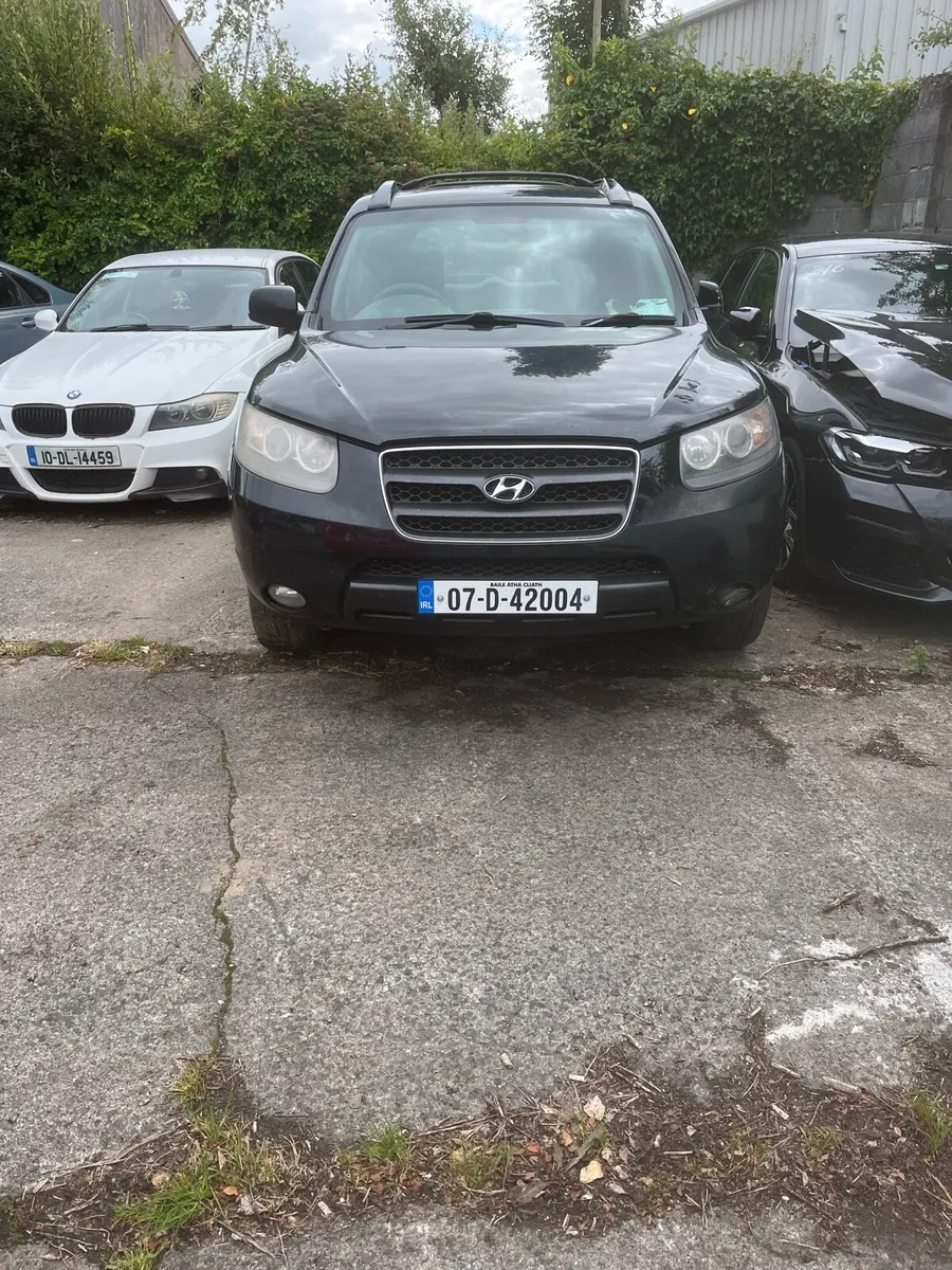 Hyundai Santa Fe - Image 1