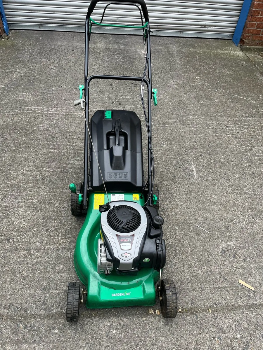 Used 18” Self Propelled Petrol Lawnmower - Image 2