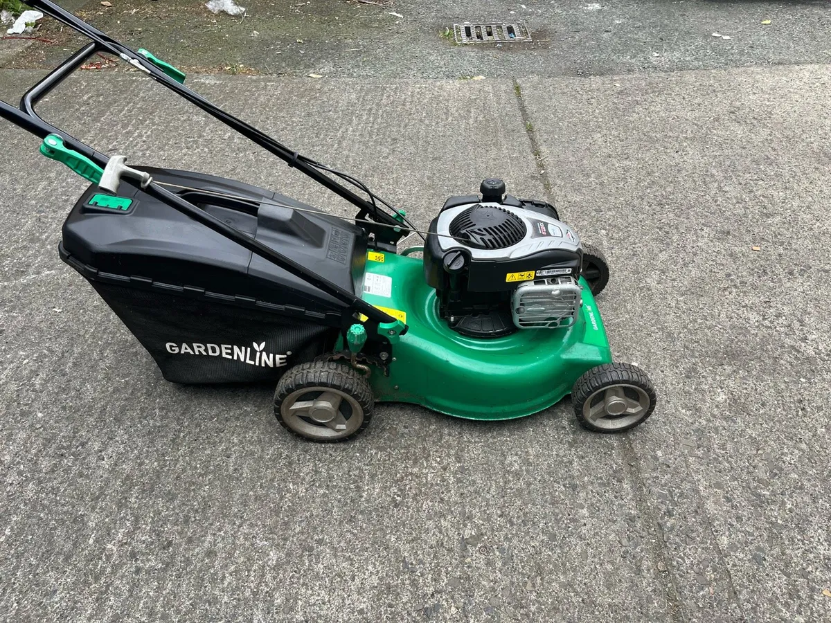 Used 18” Self Propelled Petrol Lawnmower - Image 3