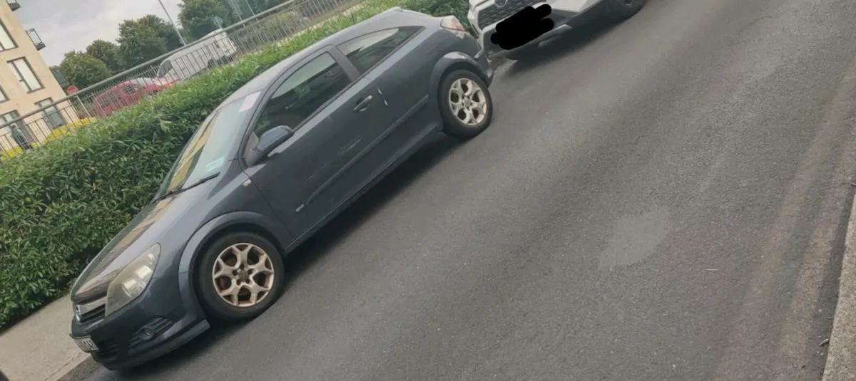 Opel Astra SXI - Image 1