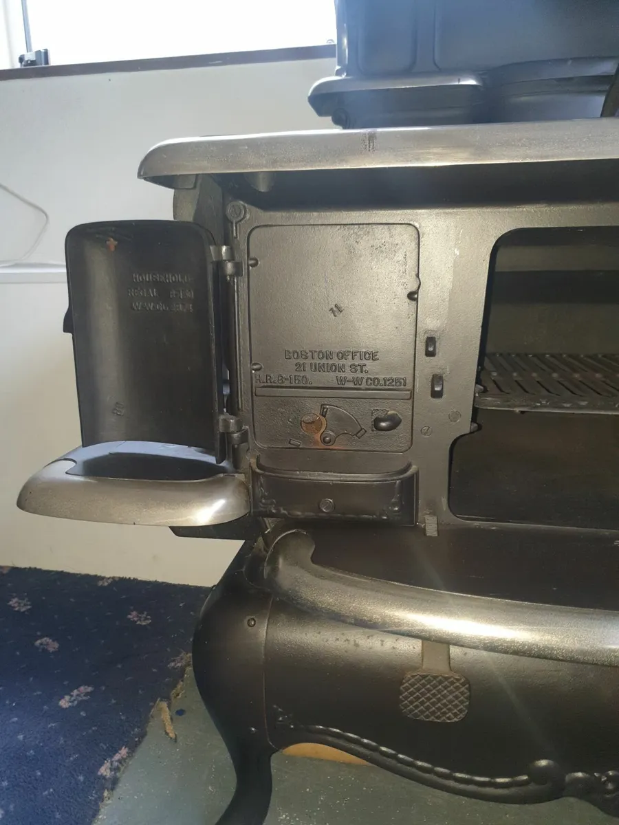 Stove - Image 2
