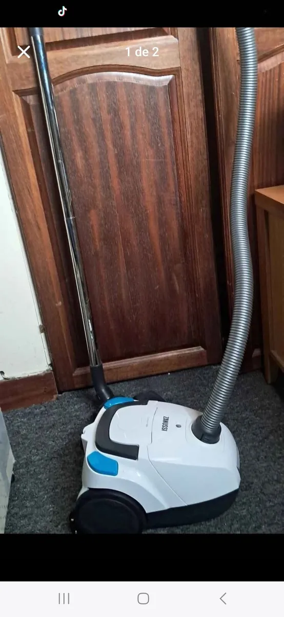 Vacuum - Image 1