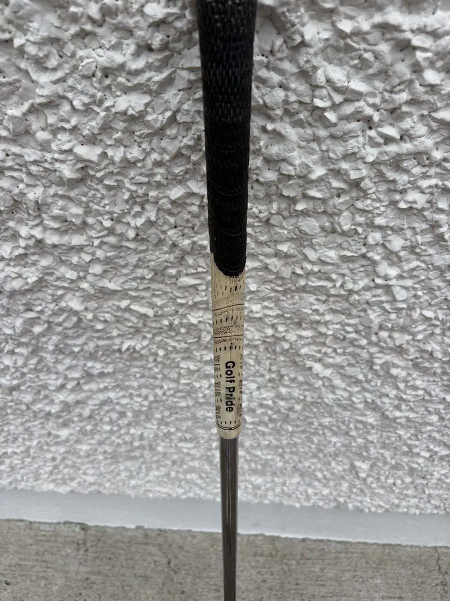 Golf wedge - Image 1