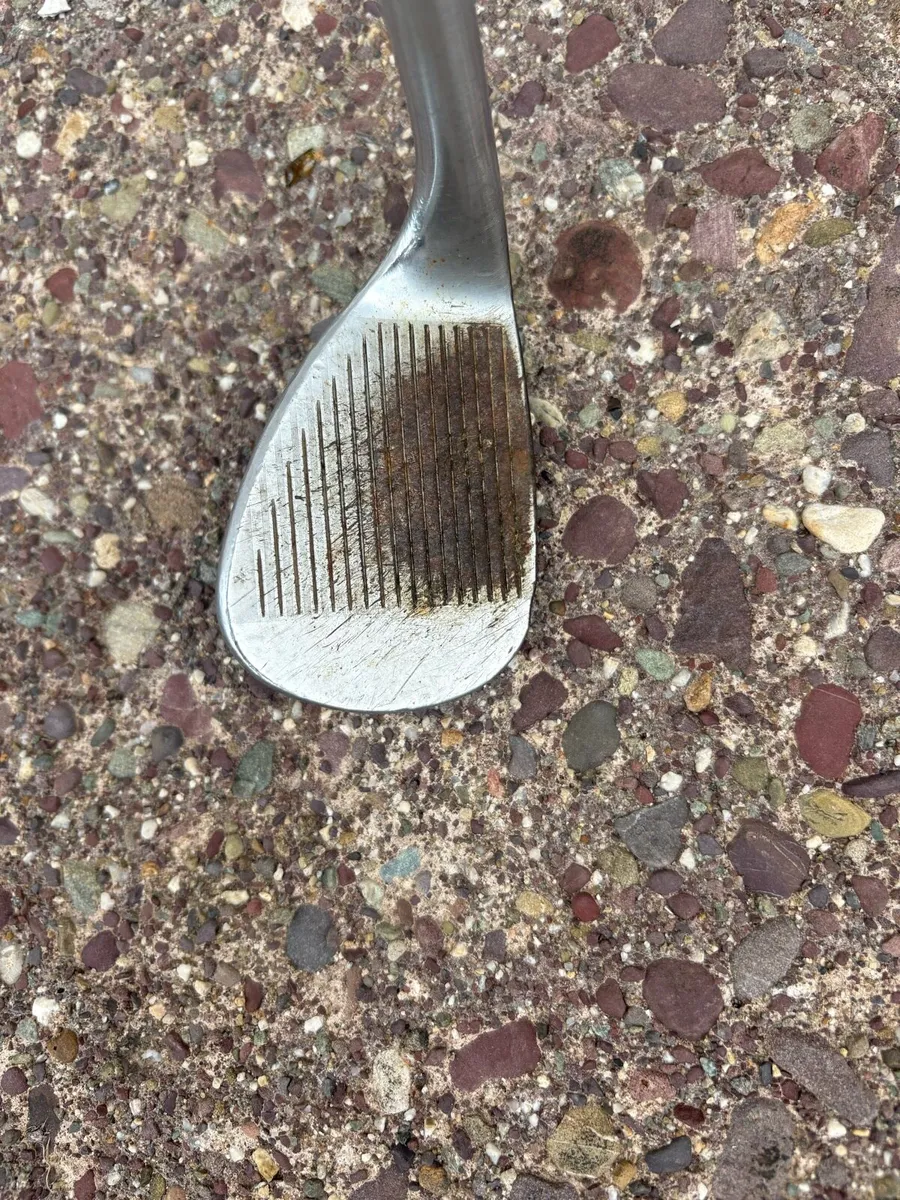 Golf wedge - Image 2