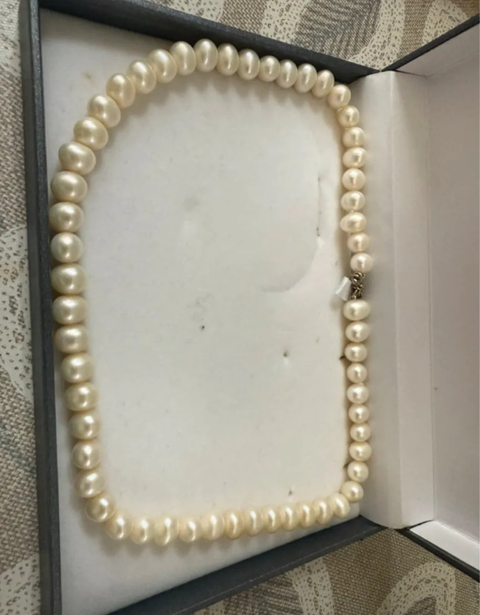Real Pearl Necklace - Image 1
