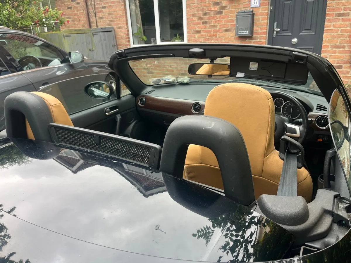 Mazda MX5 2007 - Image 2