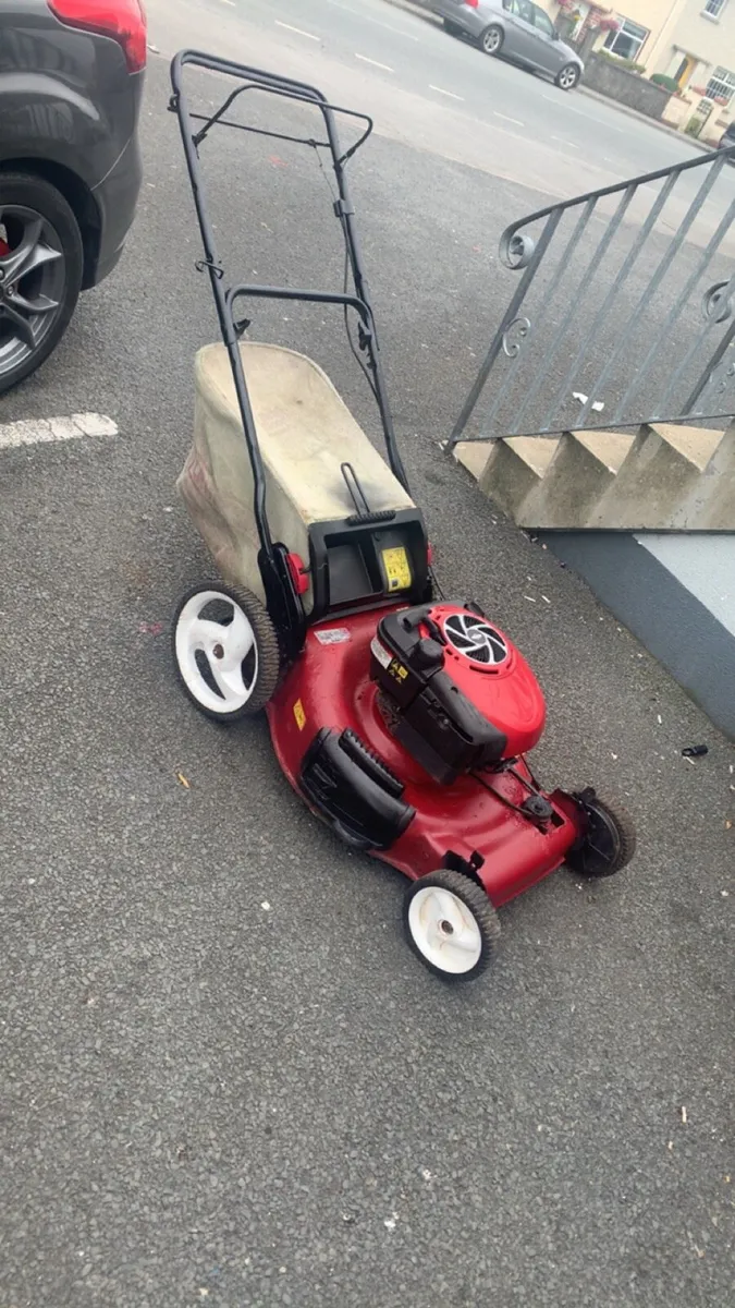 Lawnmower - Image 2