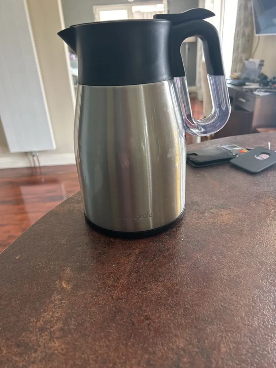 Electric Kettle Insulated - Image 1