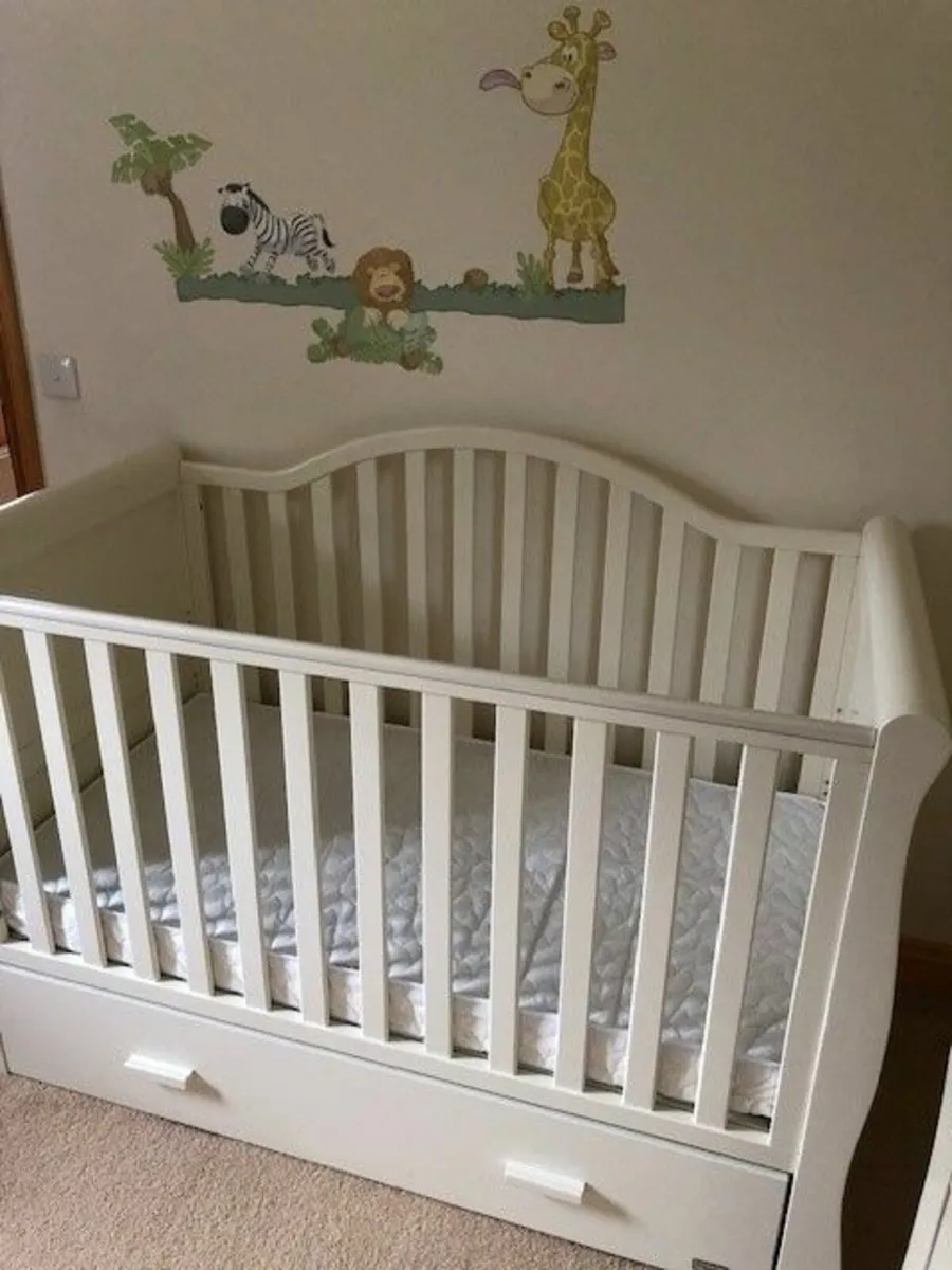 BR Baby Cot Bed - Image 1
