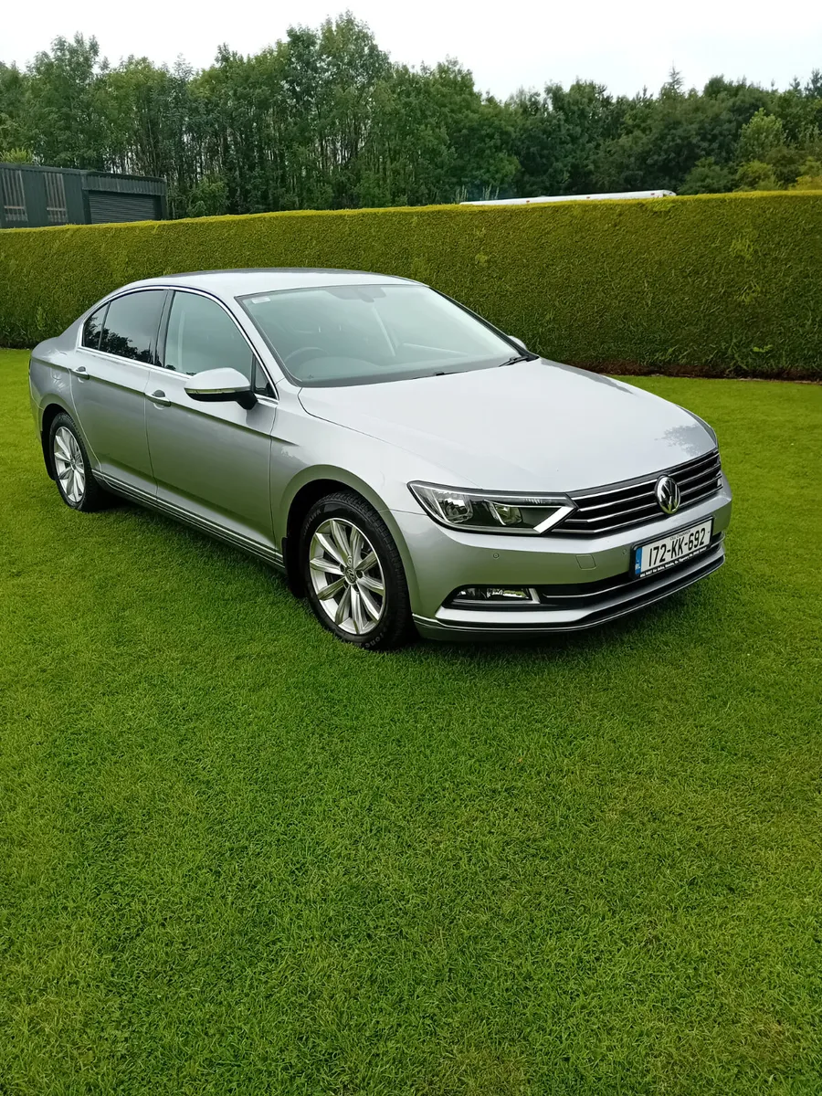 Volkswagen Passat 2017 - Image 1