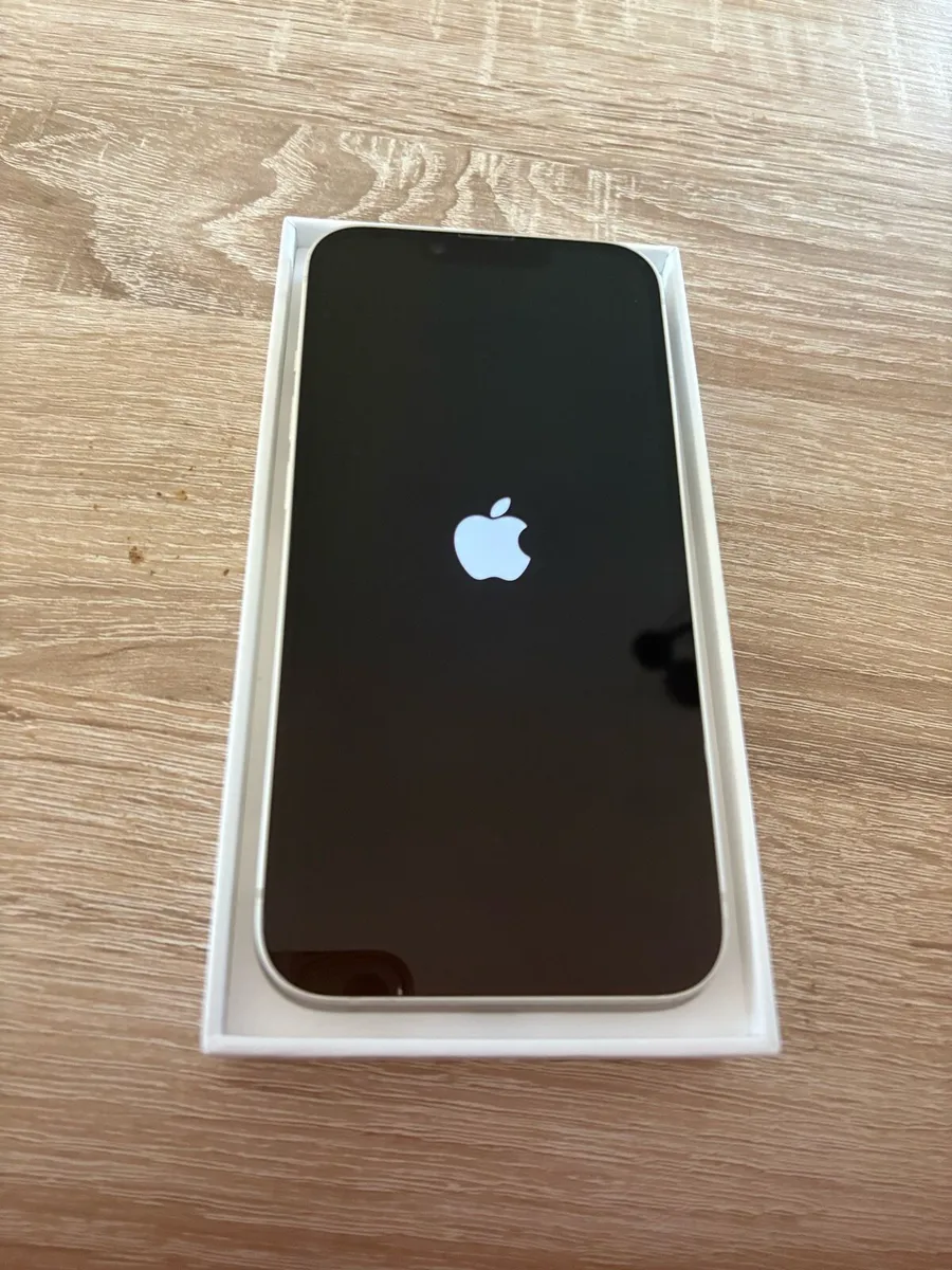 Iphone 14 - Image 3
