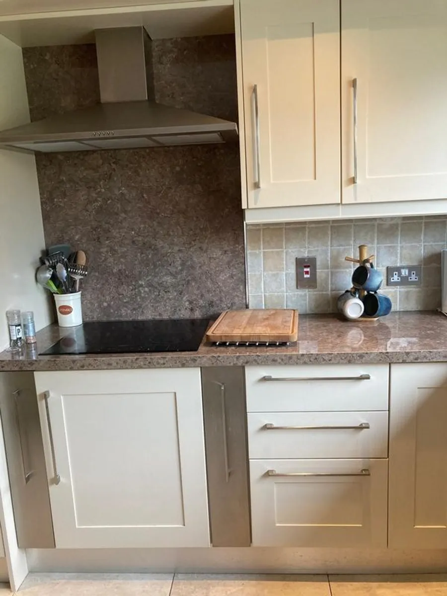 Kitchen - Image 2