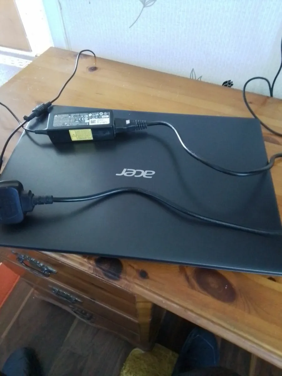 Laptop acer aspire 3 - Image 2