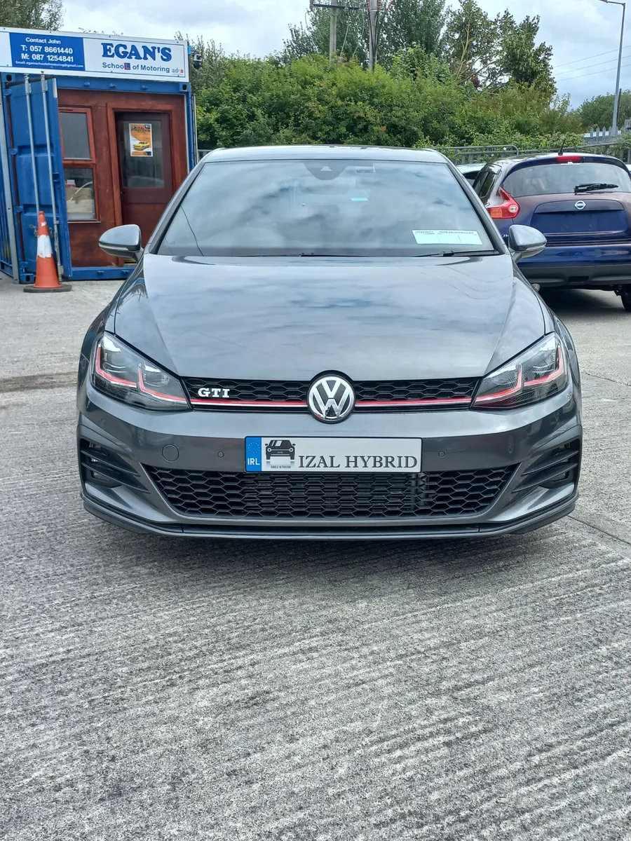 2018 Volkswagen Golf GTI 2.0L - Image 1
