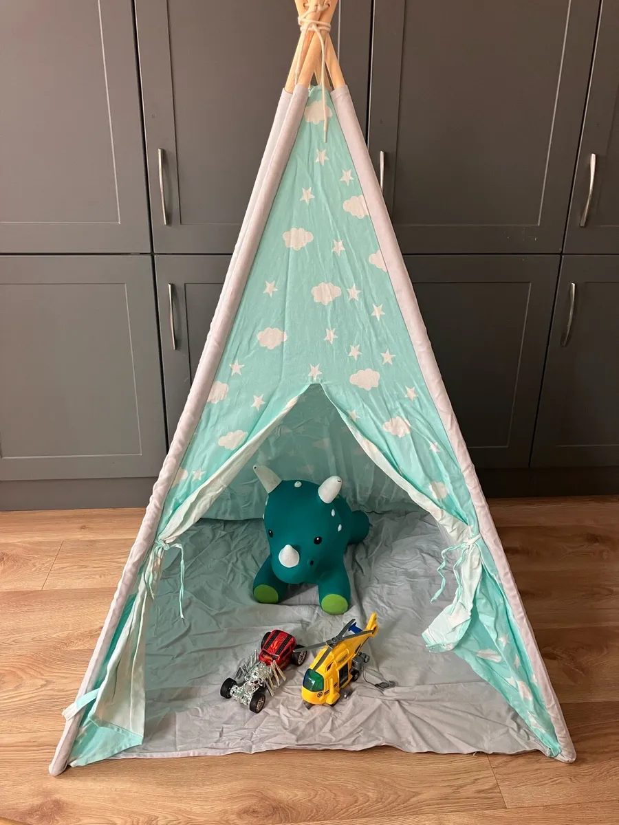 Toys - Image 1