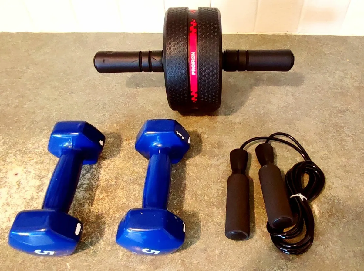 Dumbbell Set, Ab Roller, Skipping Rope - Image 1
