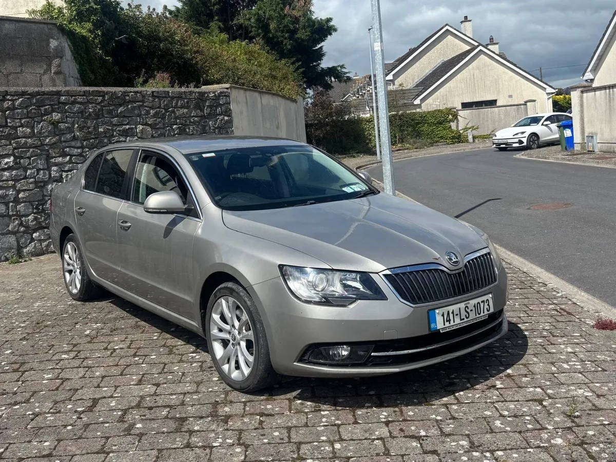 2014 Skoda superb nct 10/25 - Image 1