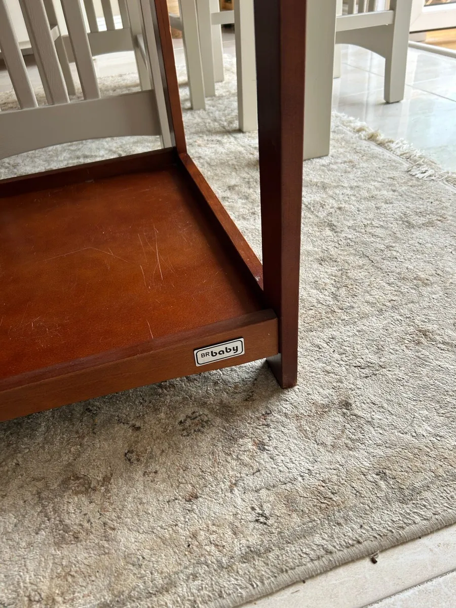 Baby changing table - Image 3
