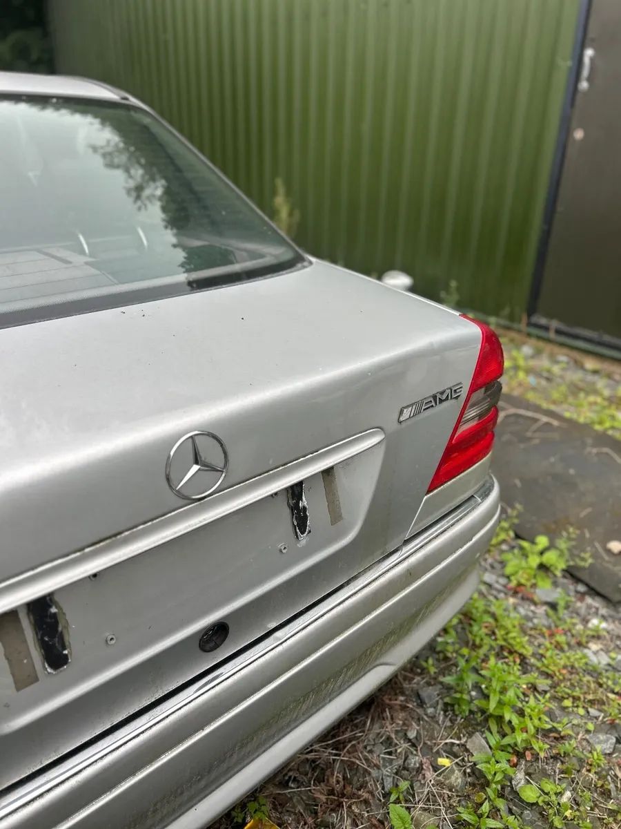 Mercedes-Benz C36 AMG 1995 - Image 3