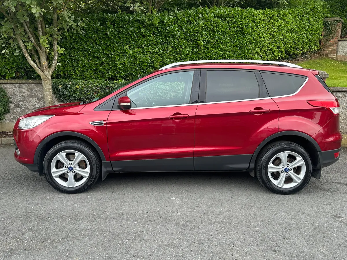 Ford Kuga 2015 - Image 2