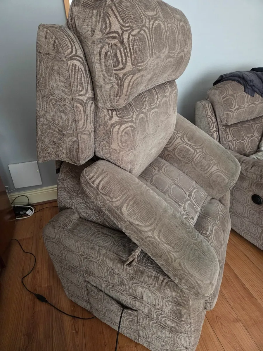 Armchair - Image 4