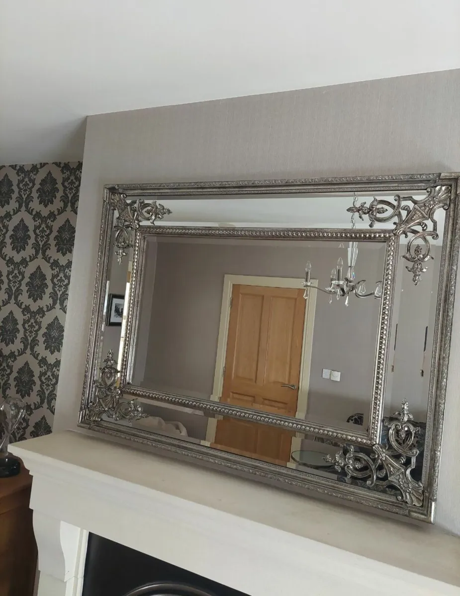 Mirror - Image 1