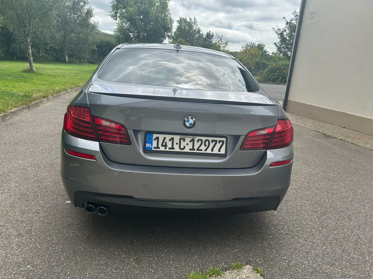 BMW 520d M-Sport Shadow Line edition - Image 4