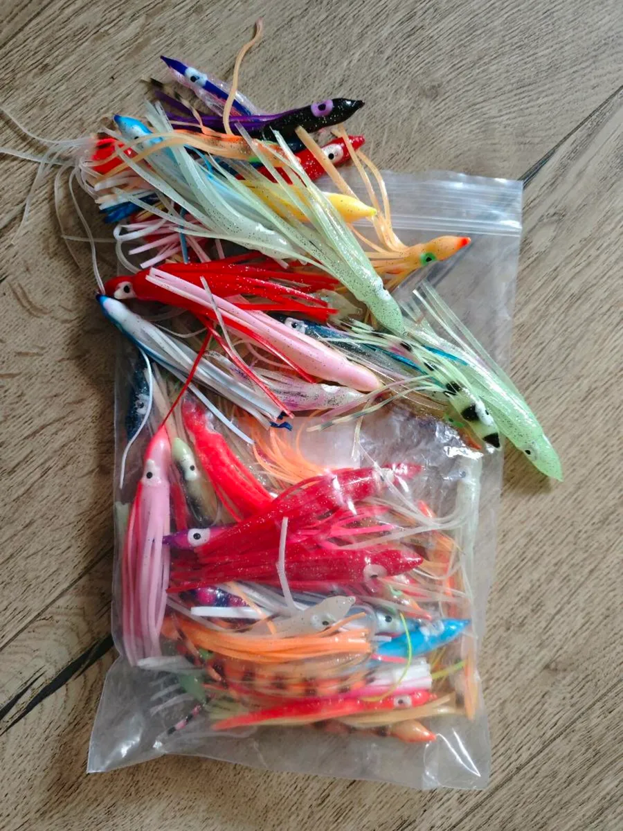 Plastic squid lure