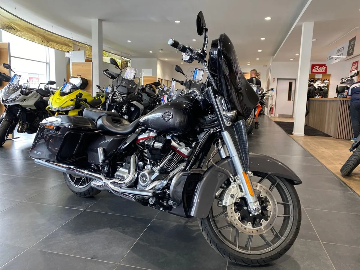 2020 Harley Davidson CVO Streetglide - Stage 1! - Image 3
