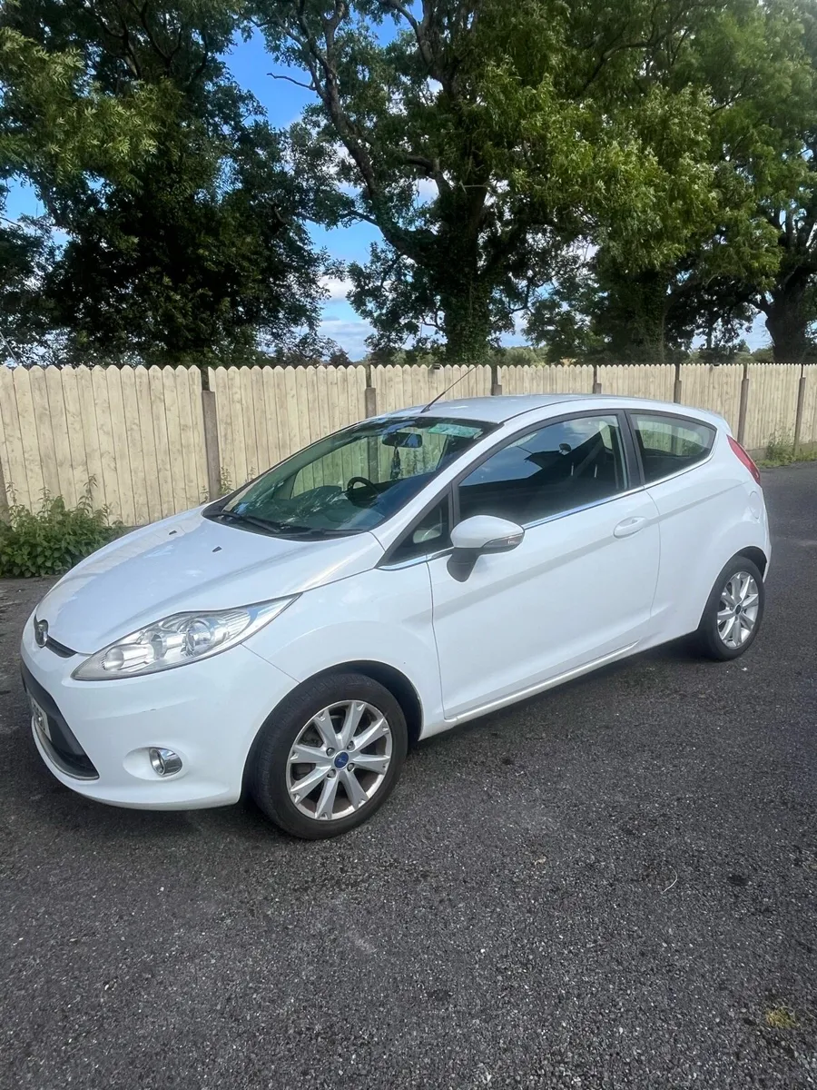 Ford fiesta 2011 *need gone ASAP - Image 1