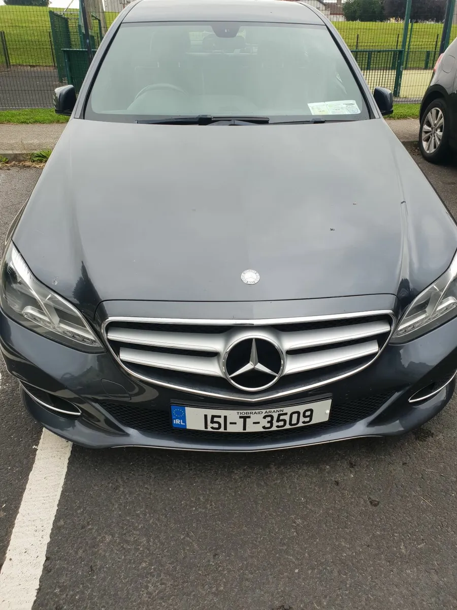 Mercedes-Benz E-Class 2015 - Image 1