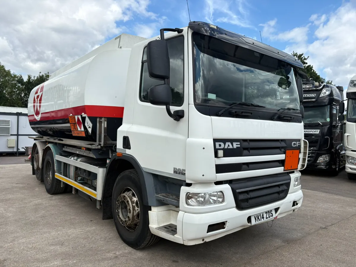 DAF CF FUEL TANKER - Image 1