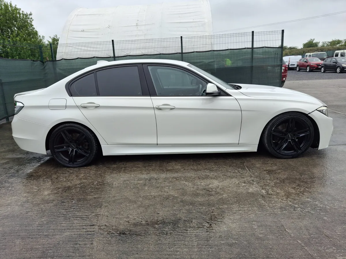 2013 BMW 3 Series  318 d M Sport Kit - Image 4