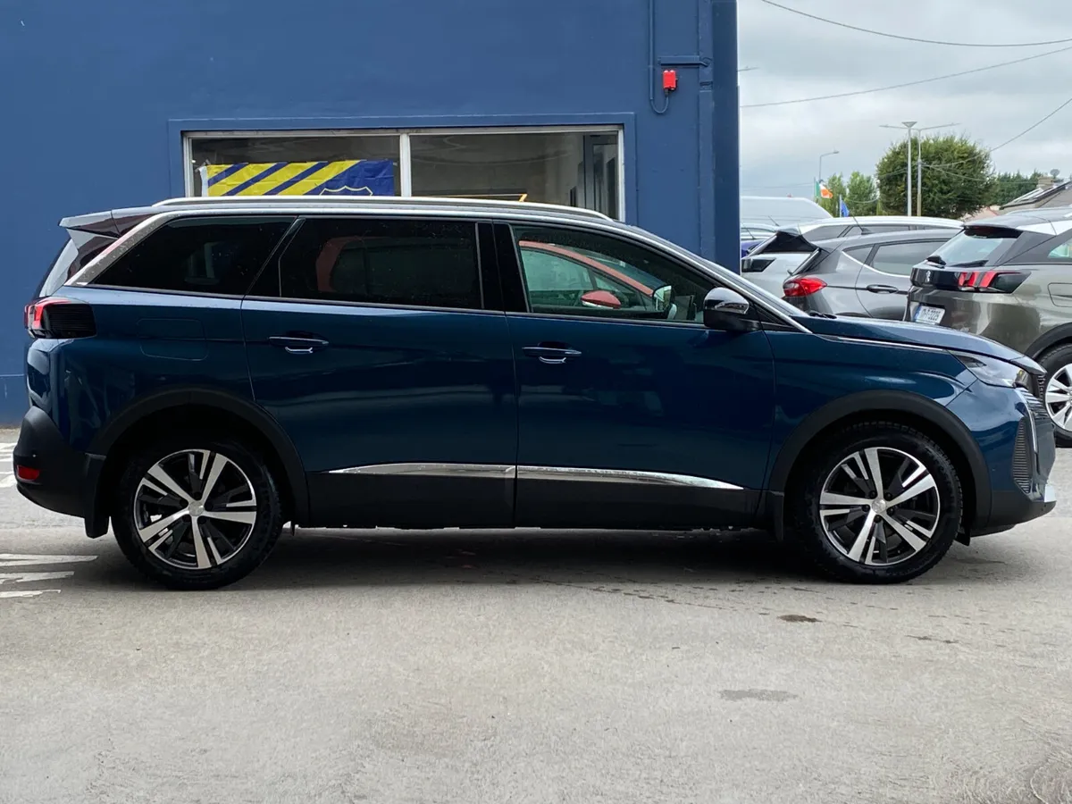 Peugeot 5008 1.5 BlueHDi 130bhp Allure Auto - Image 2